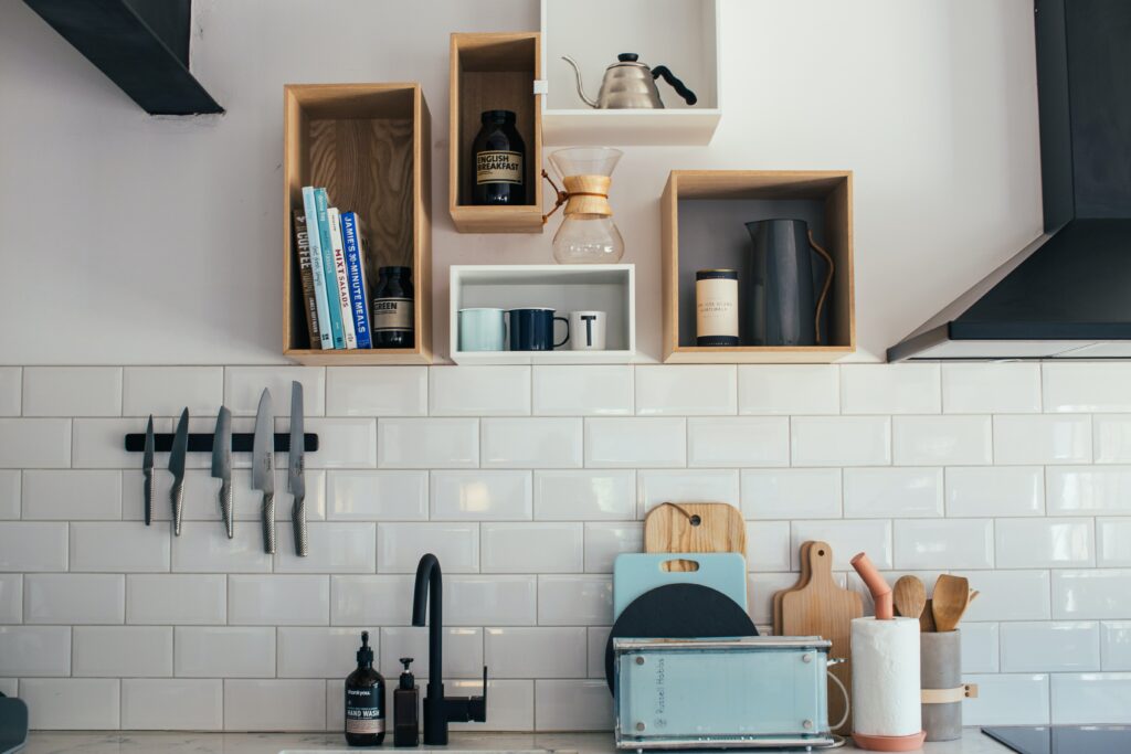 Simplify Your Life image: neat room with shelves